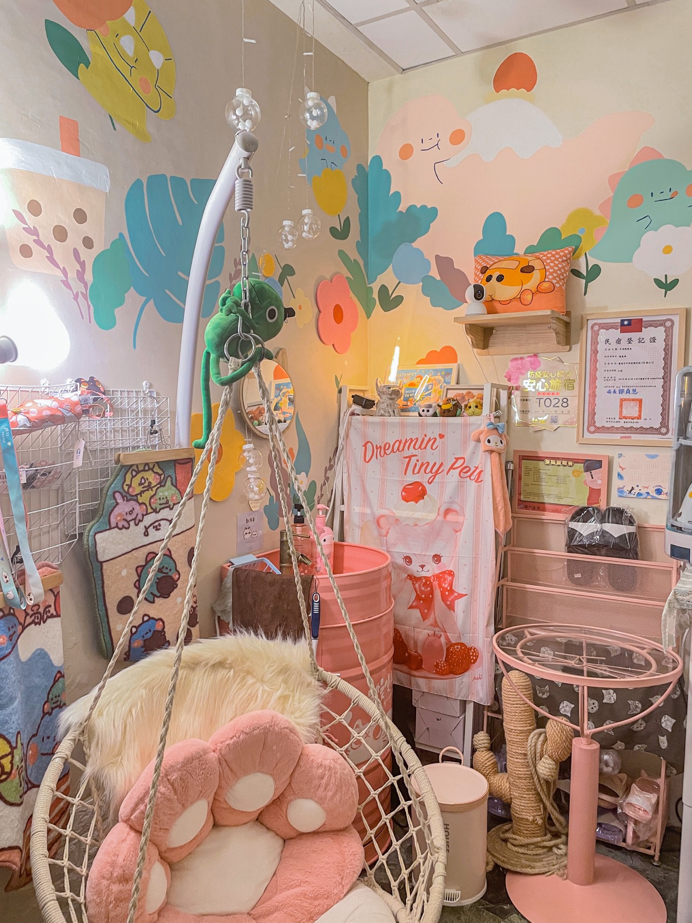 【台南住宿】月亮慢慢走｜太陽慢慢走｜台南寵物友善住宿、台南民